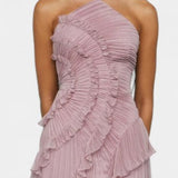 Bia Vestido Halter con Volantes Plisados y Tono Lila Etéreo