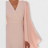 Rachel - Vestido midi rosa con escote en V y mangas de chifón