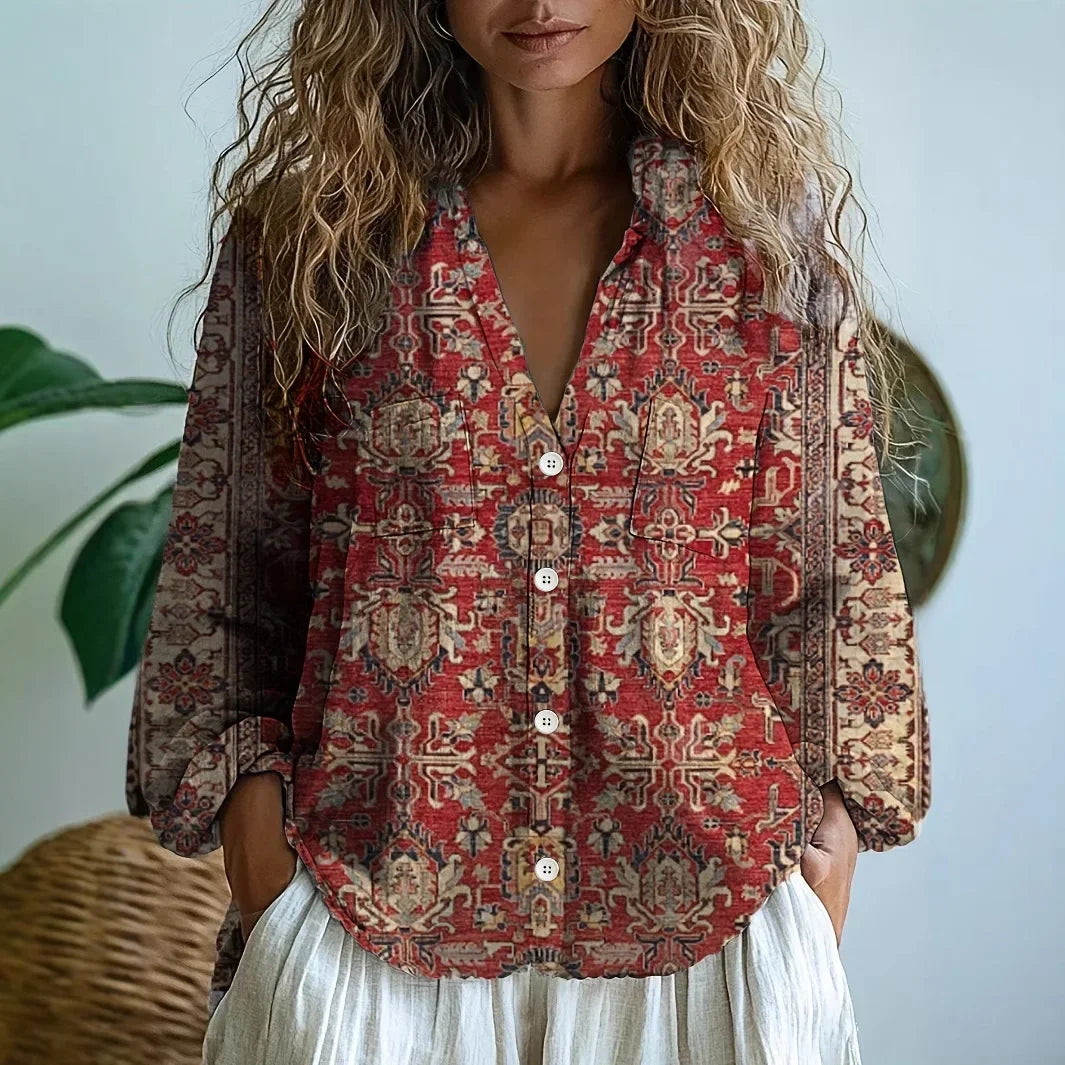 Sofía – Blusa casual con estampado natural